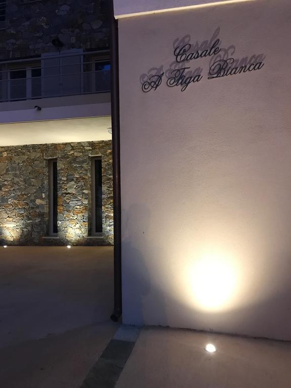 شقة Casale A Figa Bianca باتريمونيو المظهر الخارجي الصورة